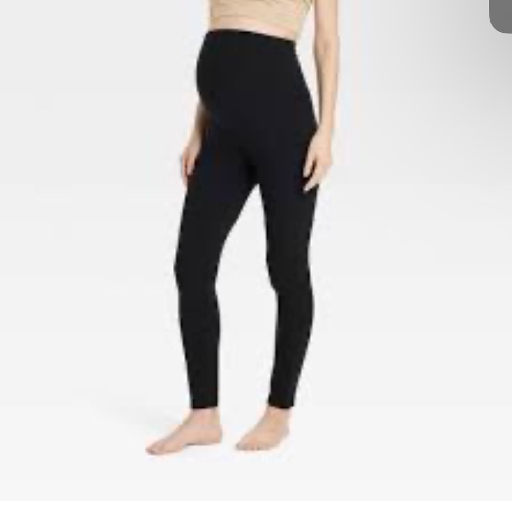 Over Belly Knit Maternity Leggings Maternity by Ingrid & Isabel Black Medium NWT
